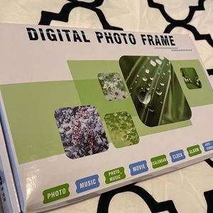 Digital Photo Frame